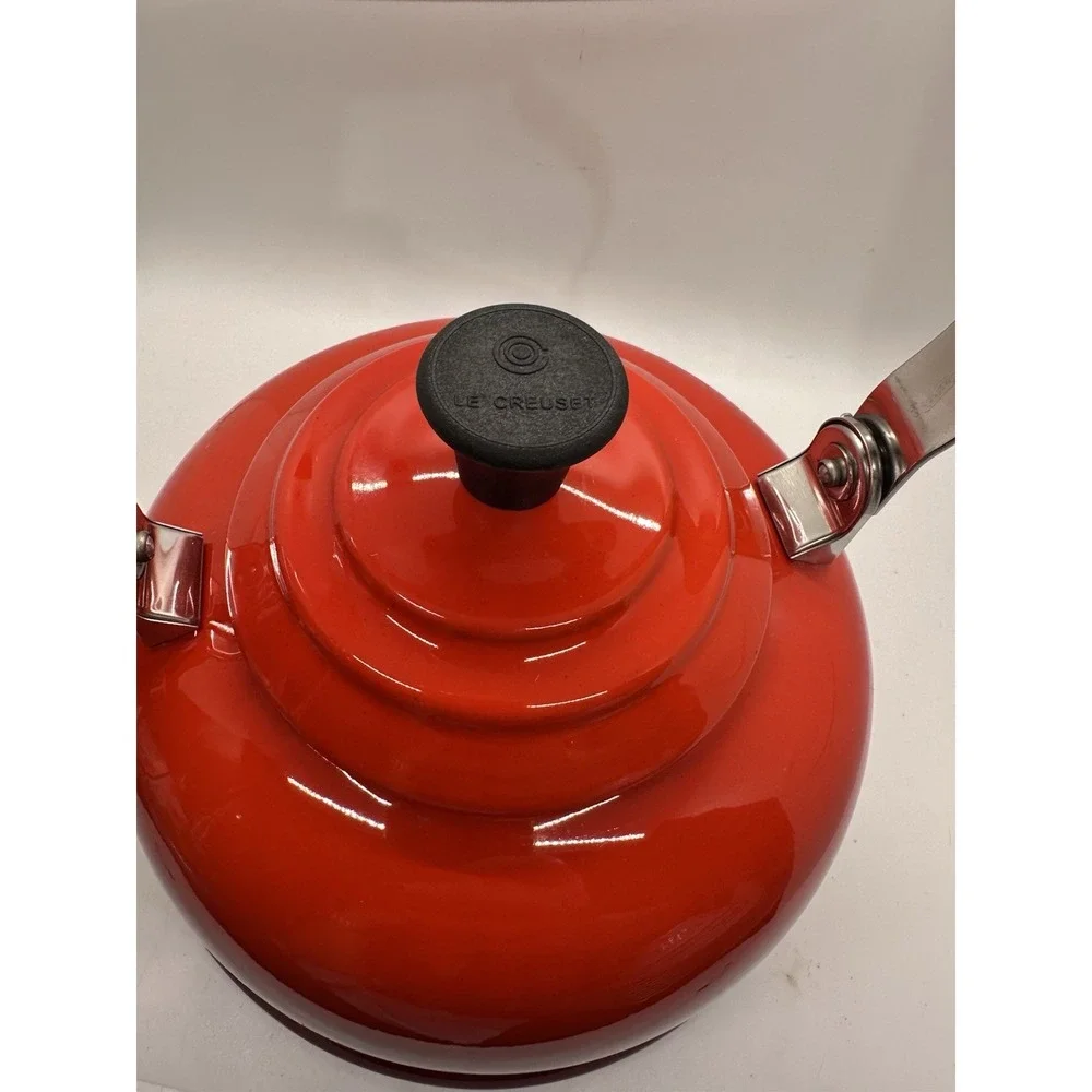 Le Creuset classic le